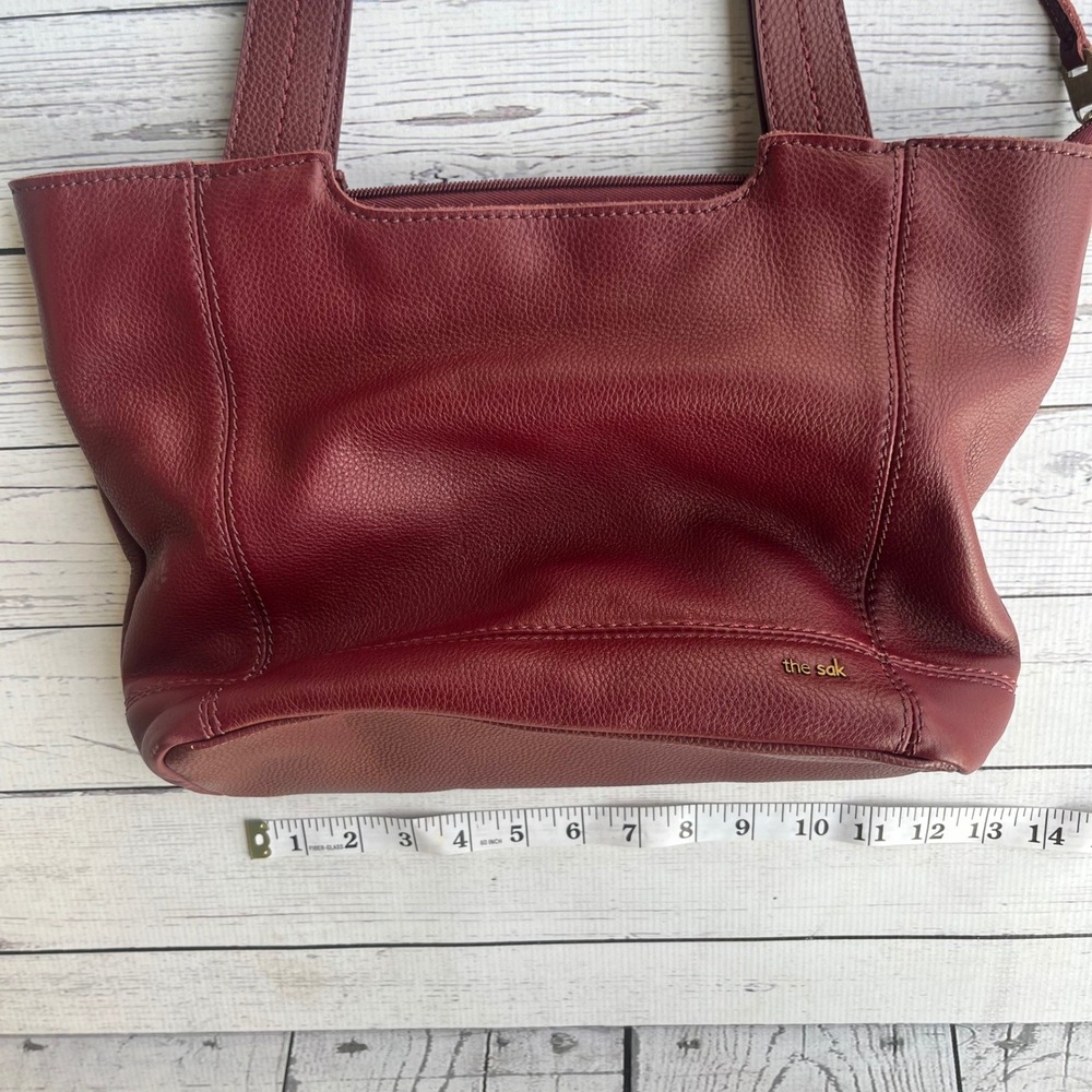 The Sak De Young Mahogany Burgundy Pebbled Leather Tote Shoulder Bag Chic Boho - Picture 9 of 11